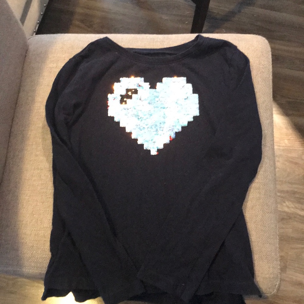 Gap navy blue heart flip sequin long sleeve tshirt